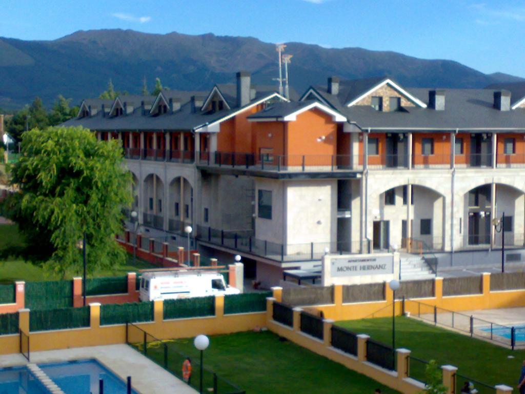 Apartamentos Monte Hernanz Riaza Δωμάτιο φωτογραφία
