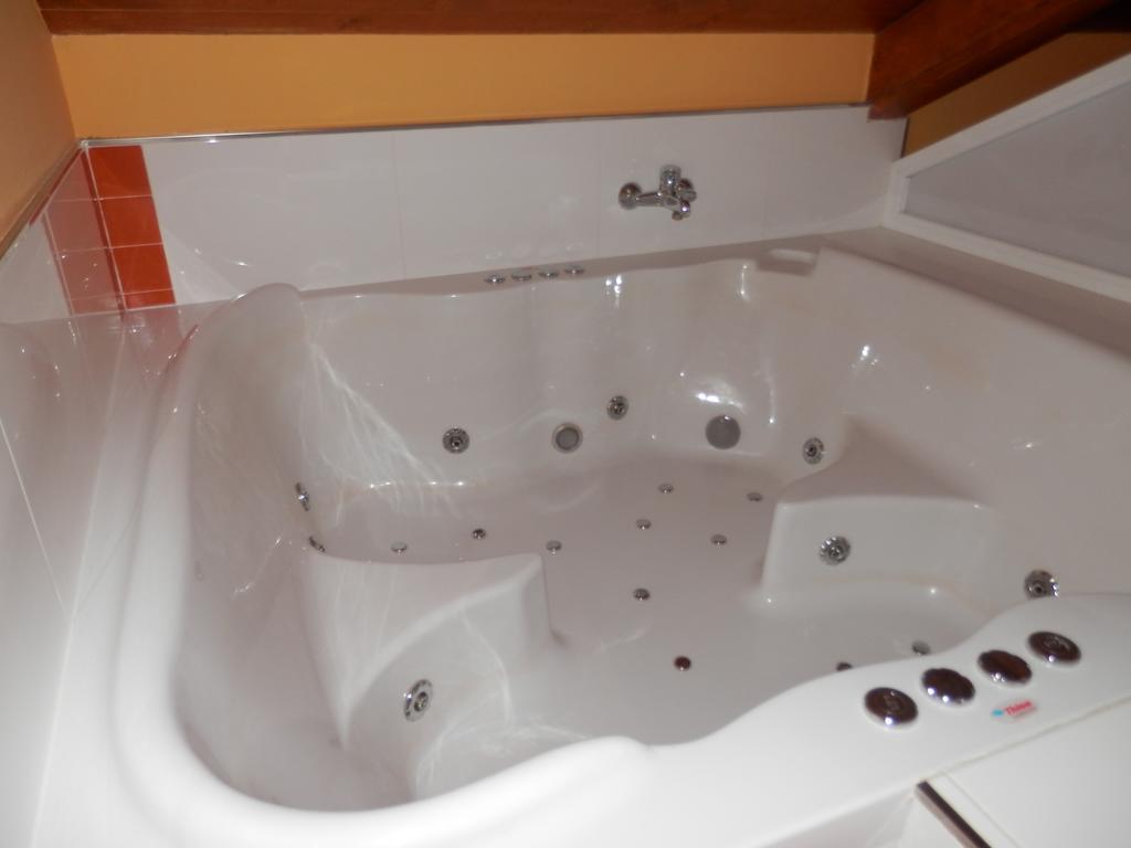 Apartamentos Monte Hernanz Riaza Εξωτερικό φωτογραφία