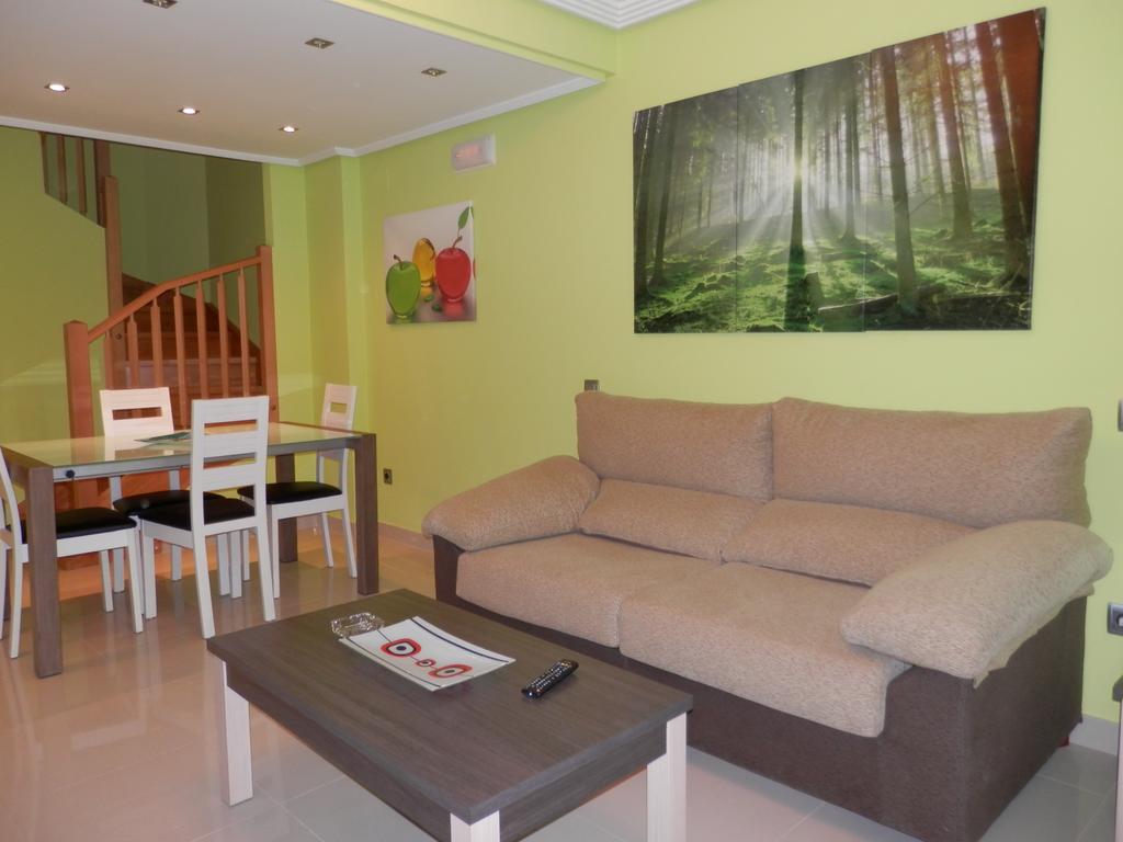 Apartamentos Monte Hernanz Riaza Εξωτερικό φωτογραφία