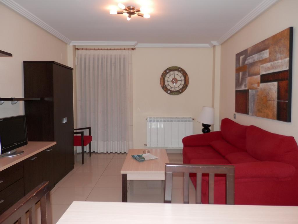 Apartamentos Monte Hernanz Riaza Εξωτερικό φωτογραφία