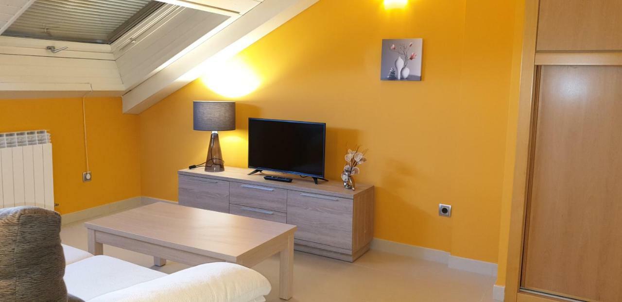 Apartamentos Monte Hernanz Riaza Δωμάτιο φωτογραφία