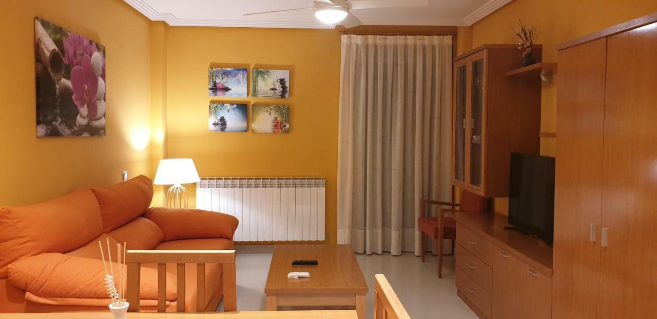 Apartamentos Monte Hernanz Riaza Εξωτερικό φωτογραφία